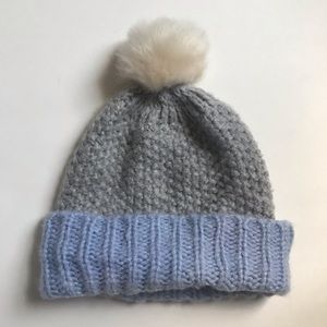 Old Navy Women’s One Size Blue & Grey Pom Beanie